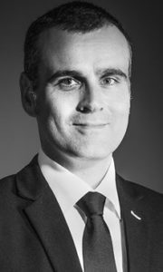 Daxue Consulting-recruiting in China-Eric Egiziano