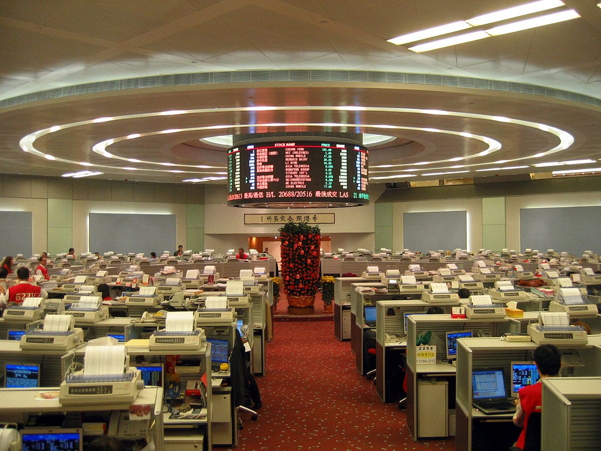 Chinese companies listed in Hong Kong: Why is HK so attractive? | Daxue Consulting
