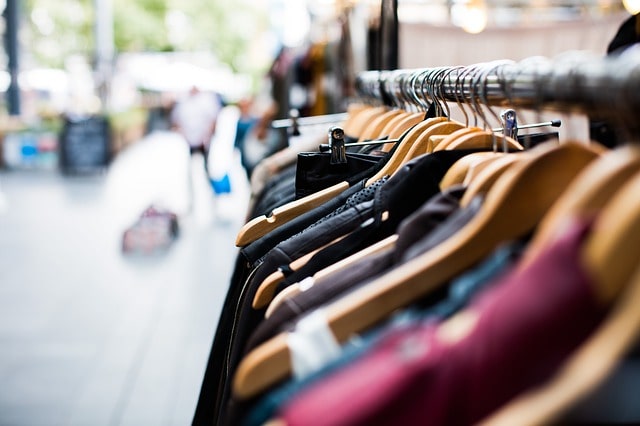 The emerging phenomenon of the Second-hand Luxury Market in China: Online clothing rental services | Daxue Consulting