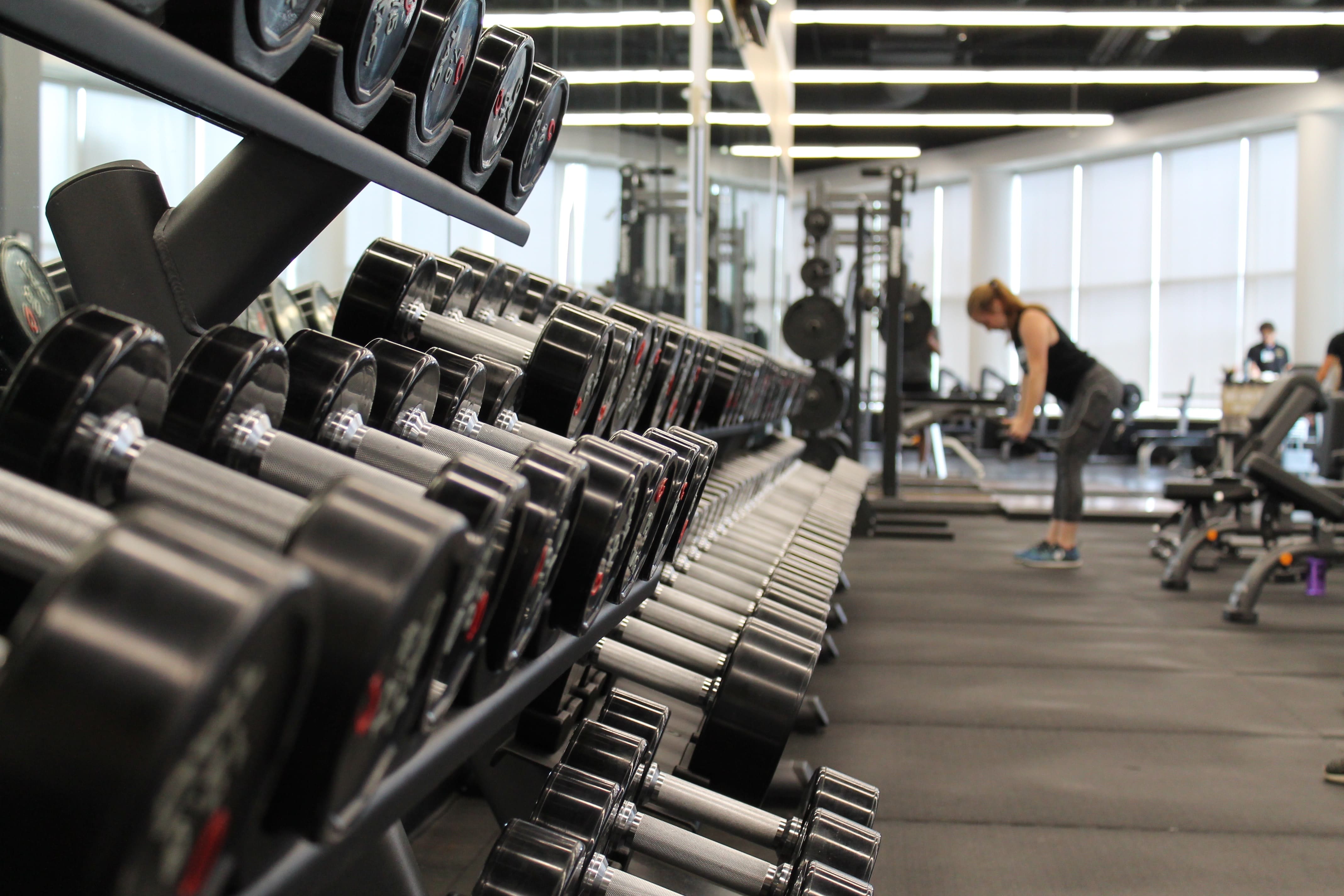 Hosa Fitness closed its doors. What is causing the downfall of China’s traditional fitness centers? | Daxue Consulting