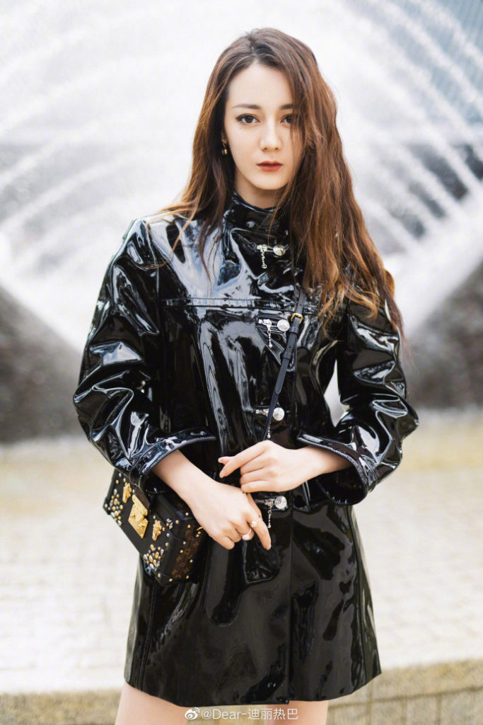 Dilraba Cherry Dilmurat endorses brands in China